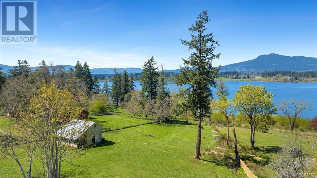 Property at 1743 Maple Bay Rd image 2