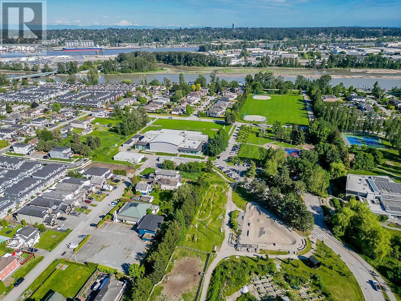 231 Lawrence Street, New Westminster, British Columbia  V3M 5K9 - Photo 17 - C8065474