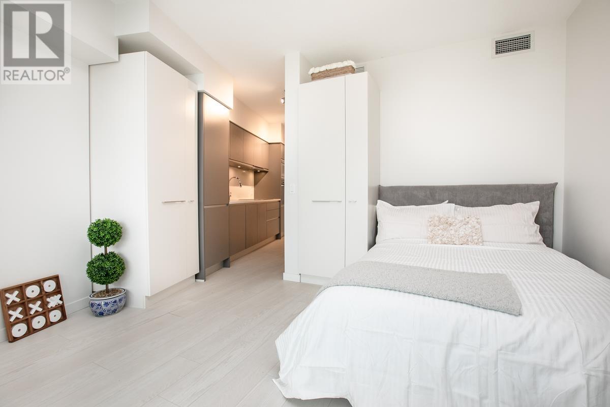 Listing Picture 10 of 19 : 310 180 2ND AVENUE, Vancouver / 溫哥華 - 魯藝地產 Yvonne Lu Group - MLS Medallion Club Member