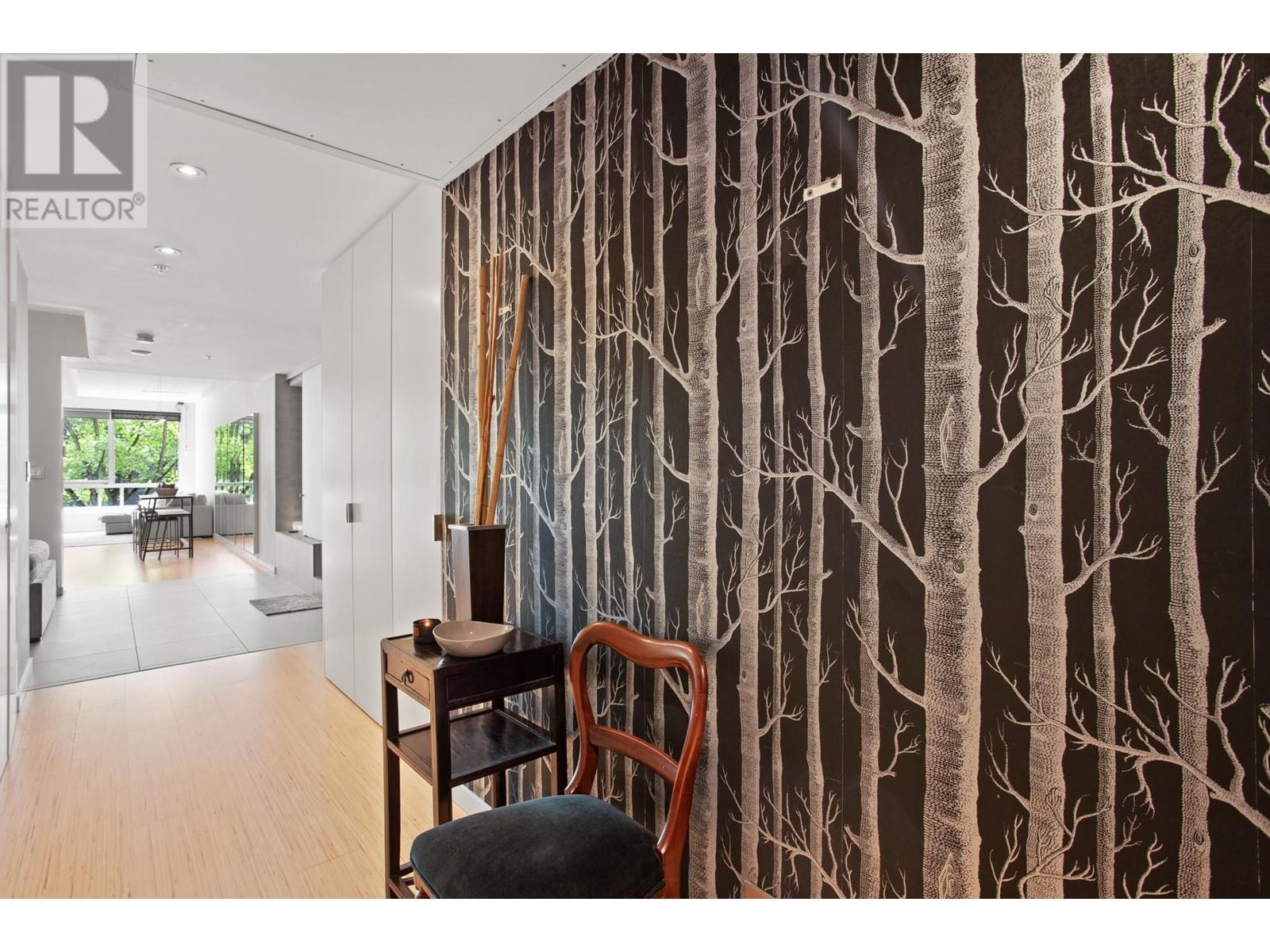 604 36 Water Street, Vancouver, British Columbia  V6B 0B7 - Photo 3 - R2954484