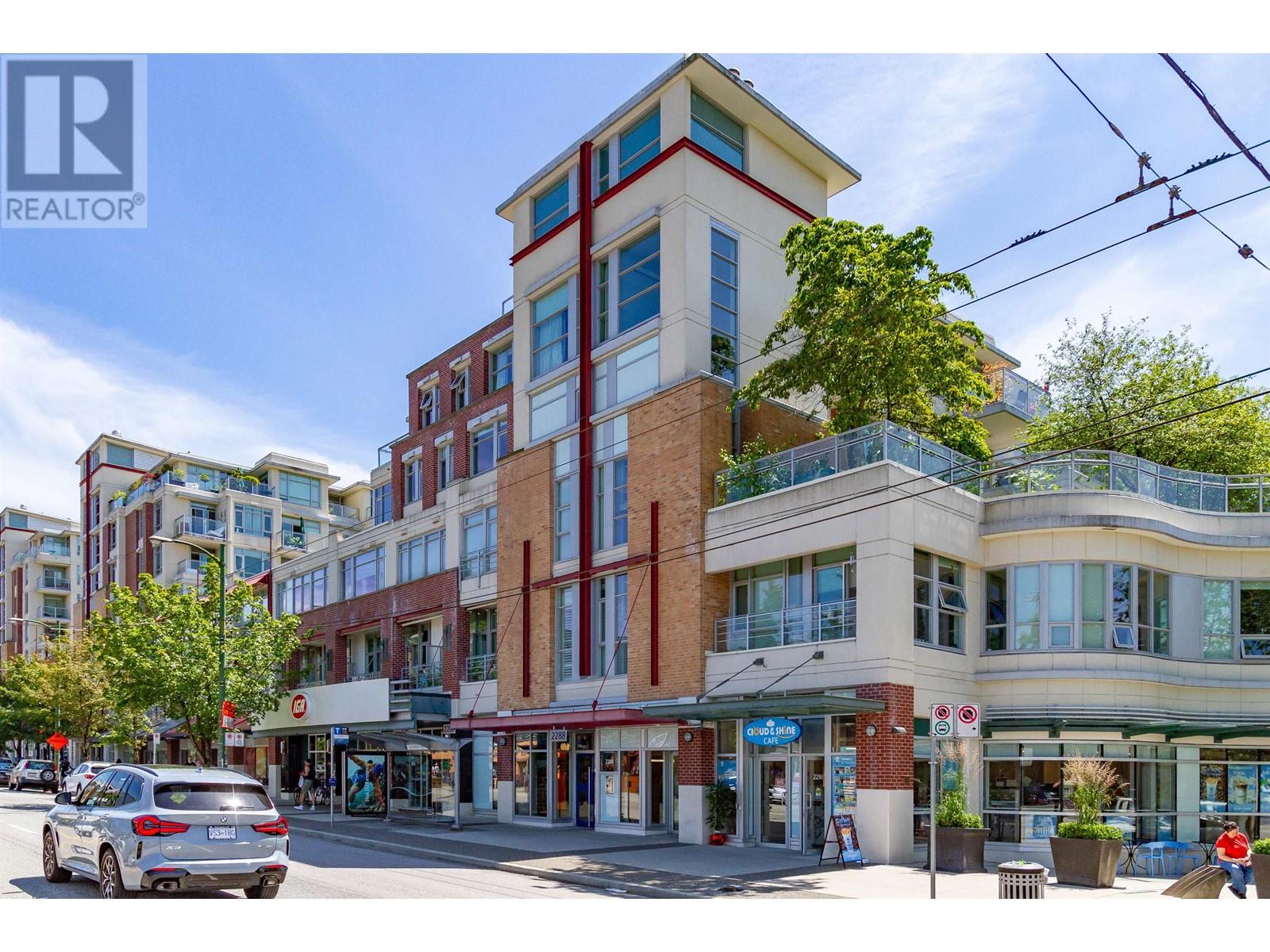 517 2268 W BROADWAY, Vancouver