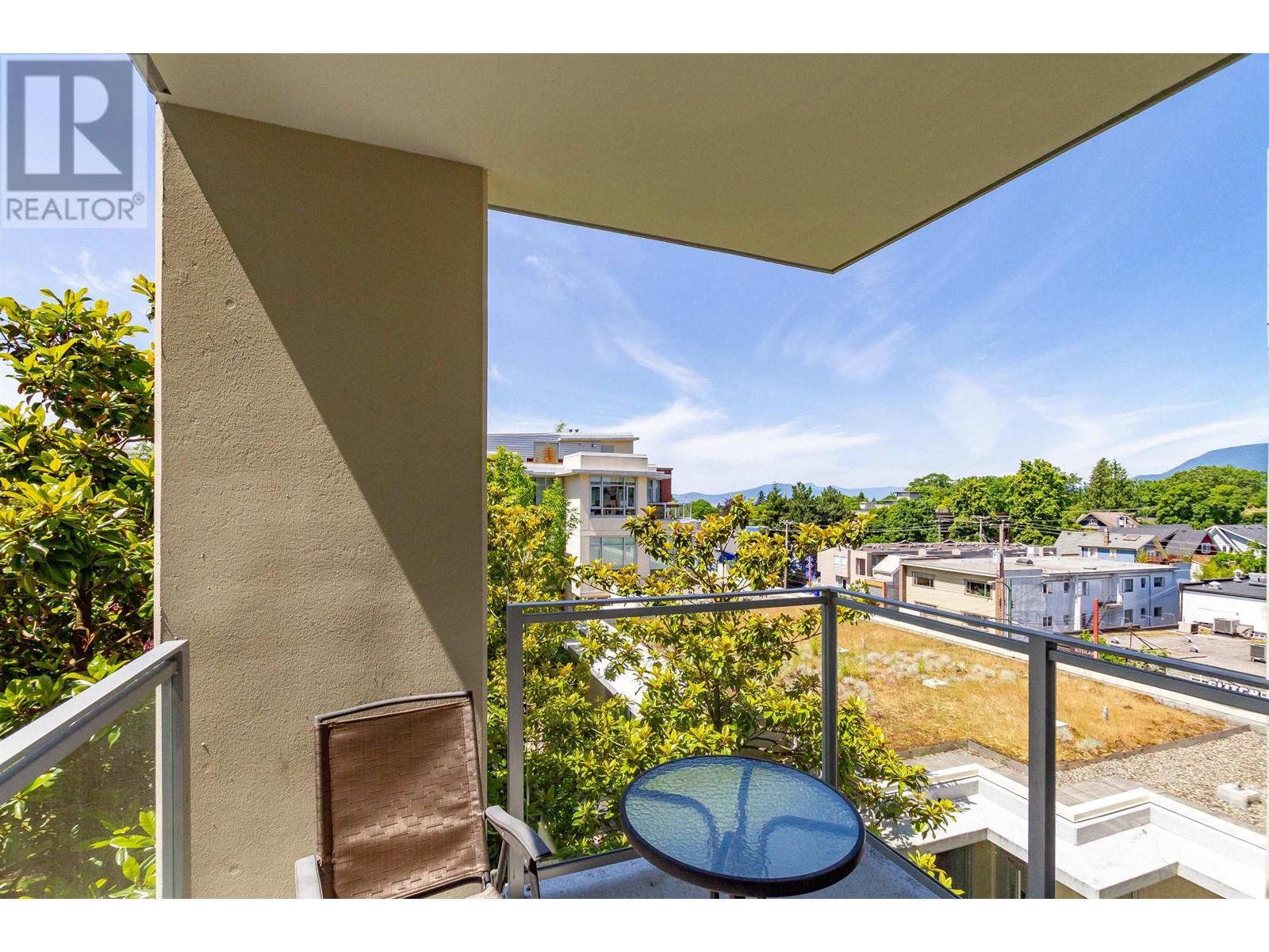 Listing Picture 15 of 24 : 517 2268 W BROADWAY, Vancouver / 溫哥華 - 魯藝地產 Yvonne Lu Group - MLS Medallion Club Member