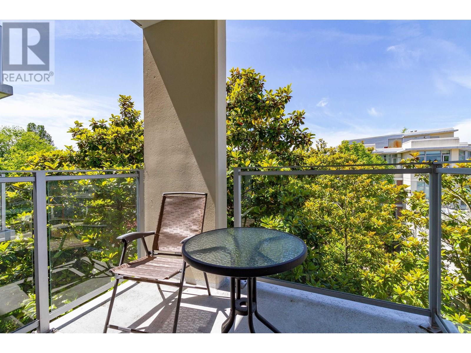 Listing Picture 19 of 24 : 517 2268 W BROADWAY, Vancouver / 溫哥華 - 魯藝地產 Yvonne Lu Group - MLS Medallion Club Member