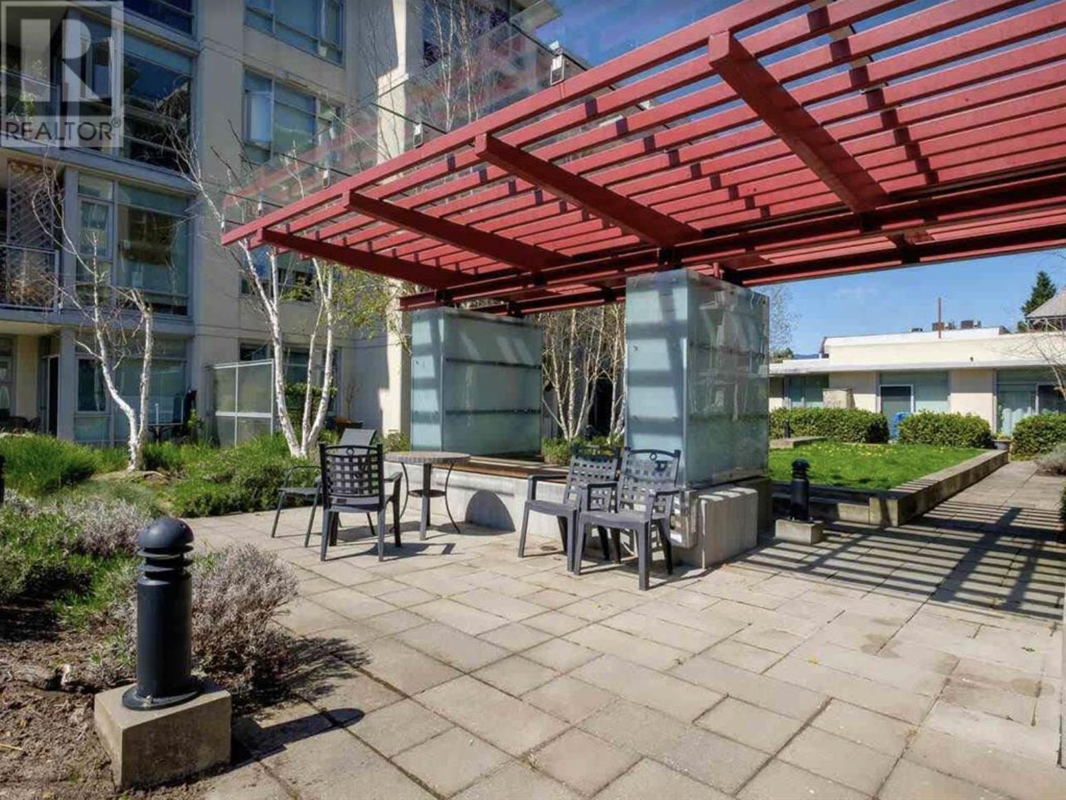 Listing Picture 21 of 24 : 517 2268 W BROADWAY, Vancouver / 溫哥華 - 魯藝地產 Yvonne Lu Group - MLS Medallion Club Member