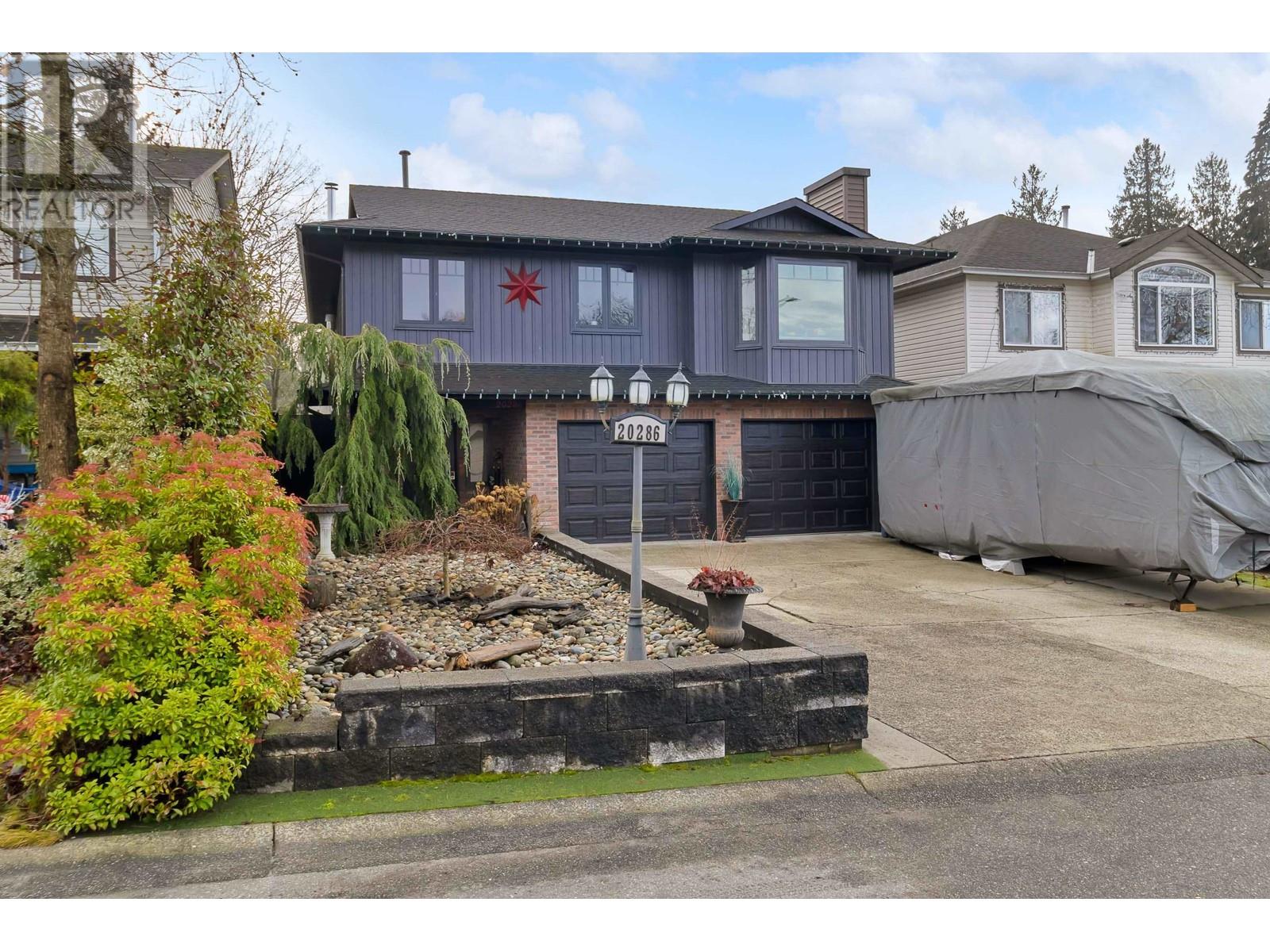 20286 116b Avenue, Maple Ridge, British Columbia  V2X 0C9 - Photo 2 - R2954494