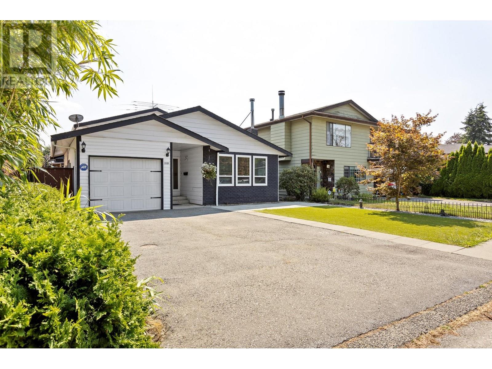 3131 Frey Place, Port Coquitlam, British Columbia V3B 5X3 - Photo 2 - R2954499