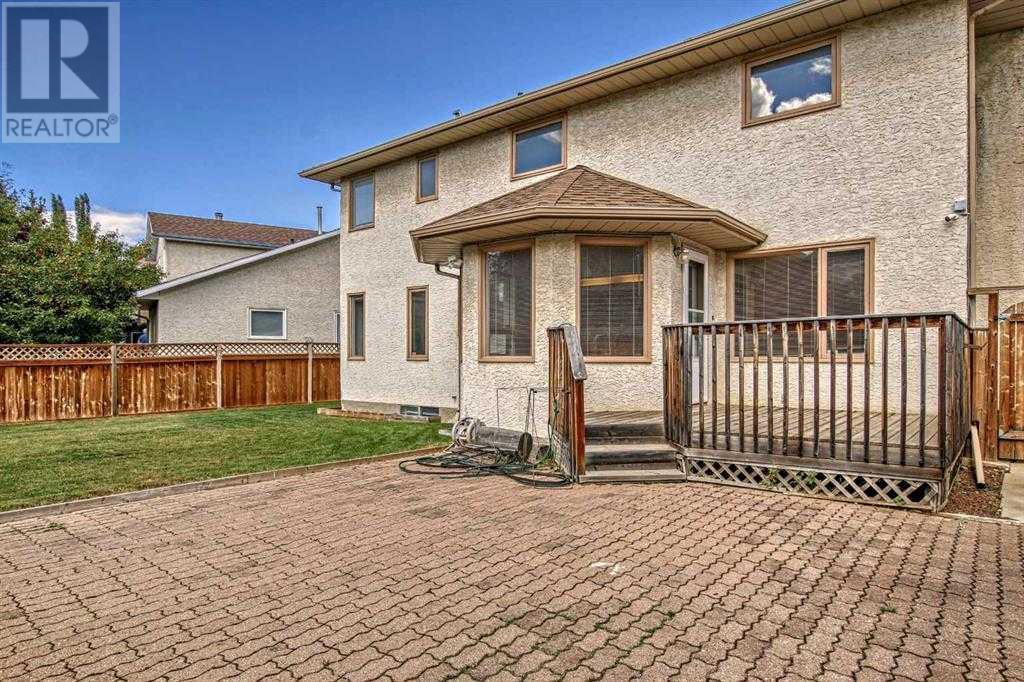 296 Edgebank Circle Nw, Calgary, Alberta  T3A 4V9 - Photo 49 - A2185345