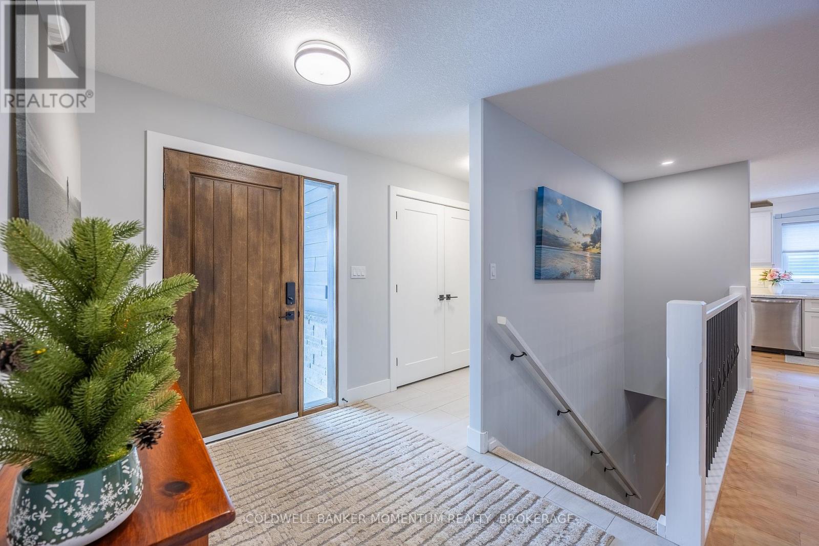 Property at 665 JAMES STREET image 4