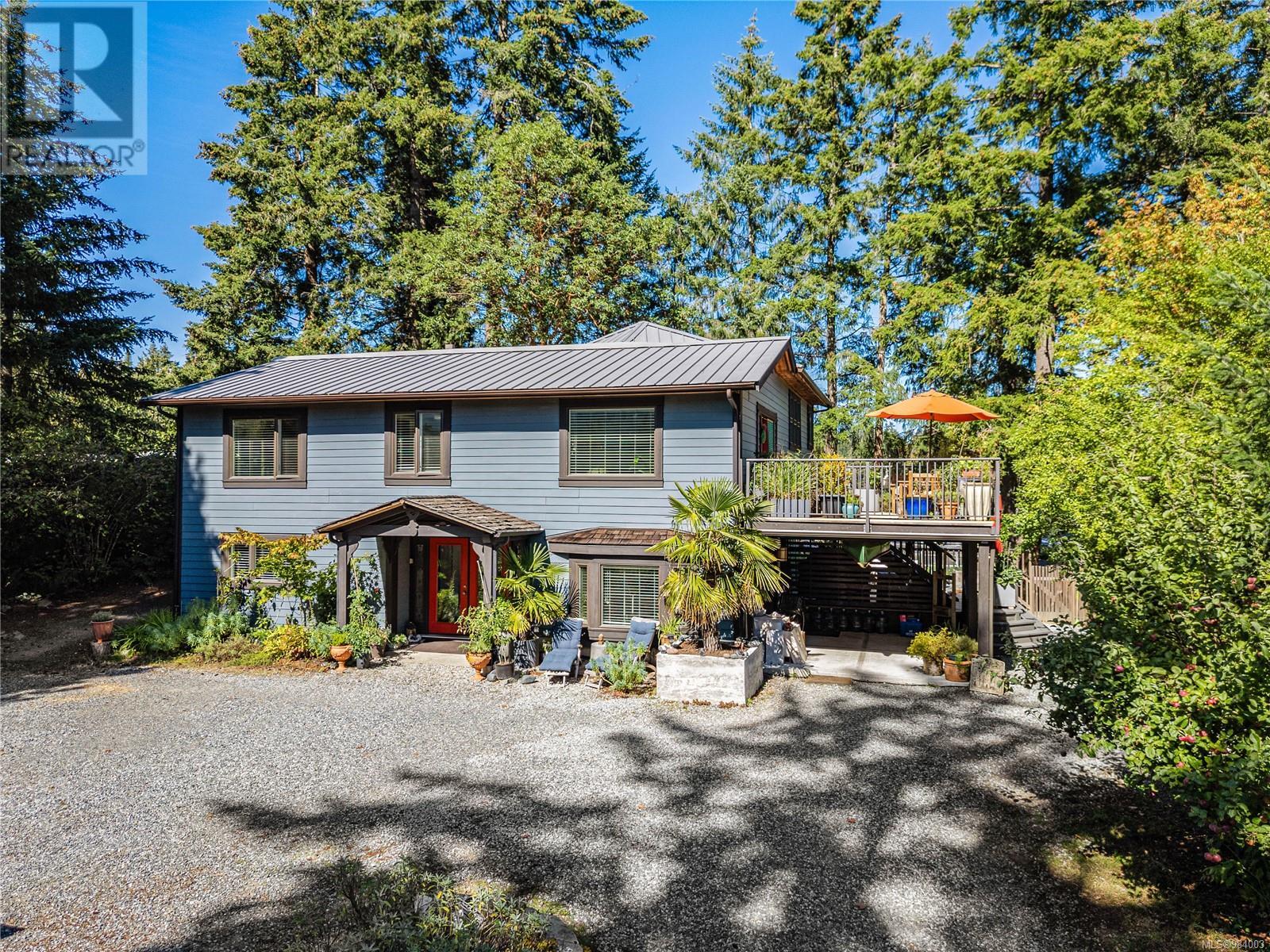 Property at 142 Park Dr image 2