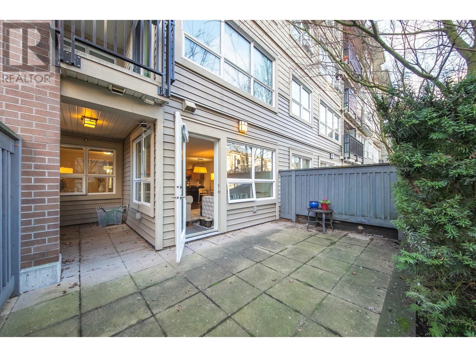 Listing Picture 11 of 13 : 114 6828 ECKERSLEY ROAD, Richmond / 烈治文 - 魯藝地產 Yvonne Lu Group - MLS Medallion Club Member