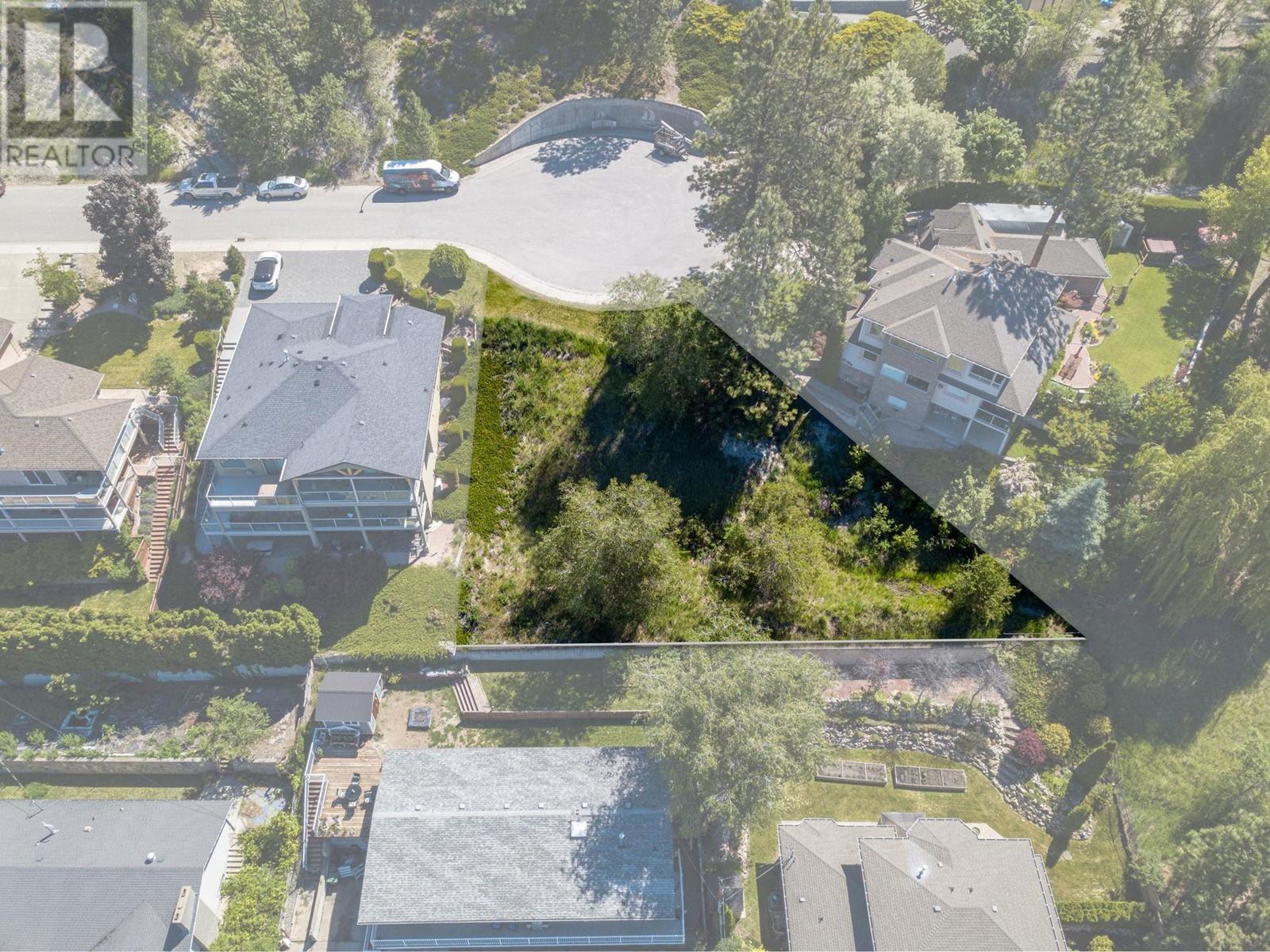 952 Ackerman Court, Kelowna, British Columbia  V1X 7L2 - Photo 8 - 10331381