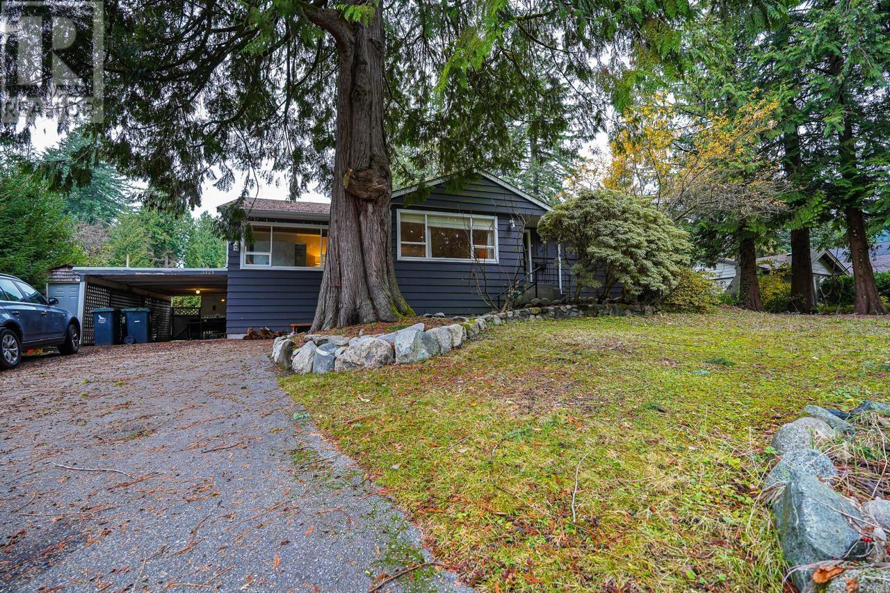 3129 Princess Avenue, North Vancouver, British Columbia  V7N 2E3 - Photo 37 - R2946154