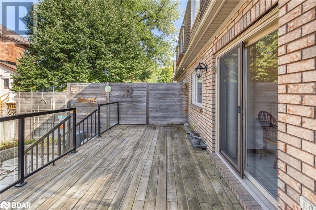 36 Kempenfelt Drive, Barrie, Ontario  L4M 1B9 - Photo 25 - 40688008