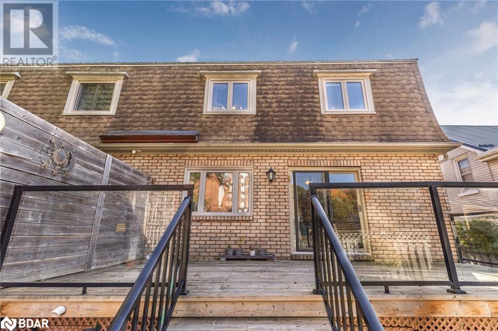 36 Kempenfelt Drive, Barrie, Ontario  L4M 1B9 - Photo 28 - 40688008