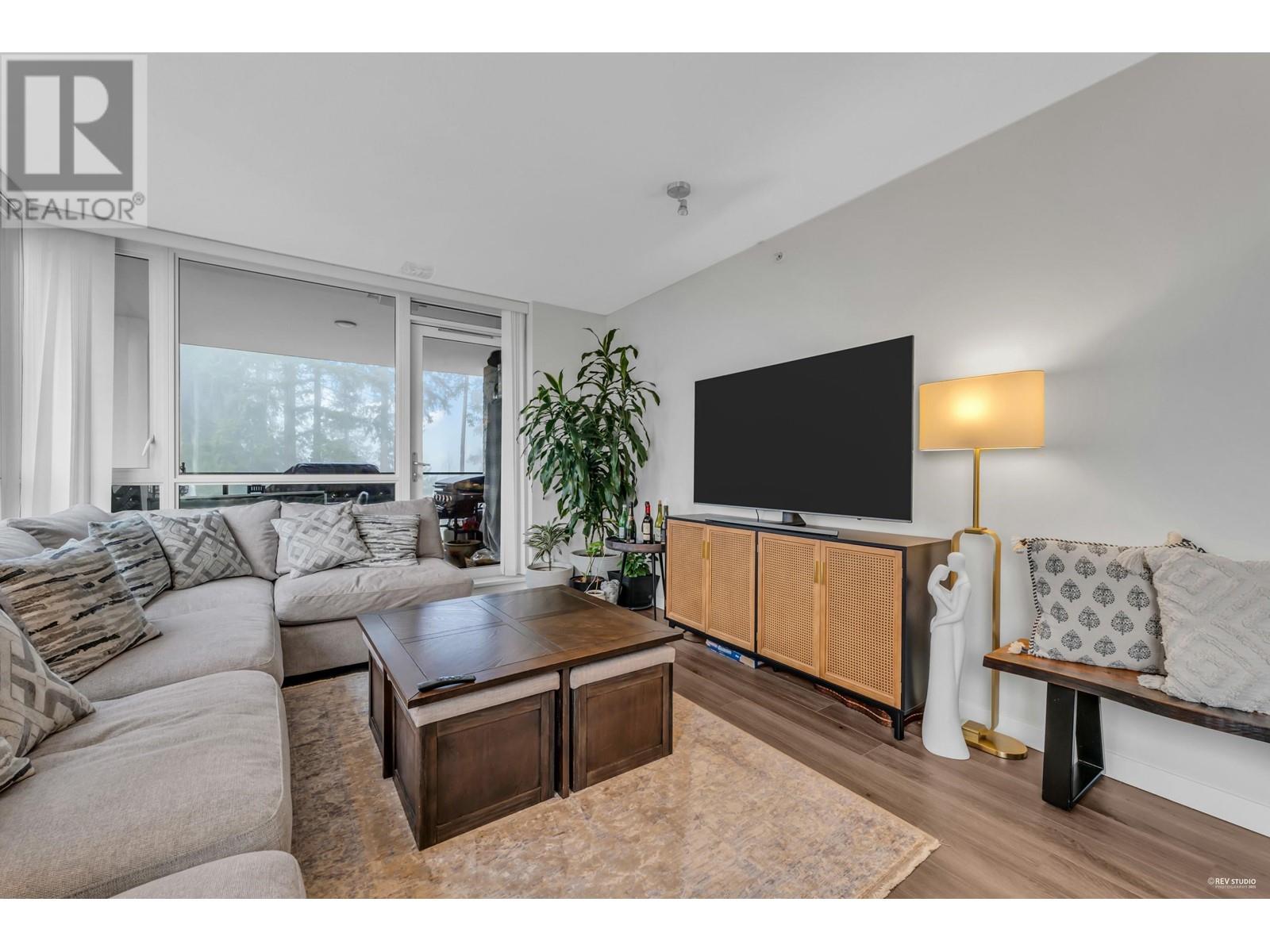 504 3096 Windsor Gate, Coquitlam, British Columbia  V3B 0P4 - Photo 12 - R2954528