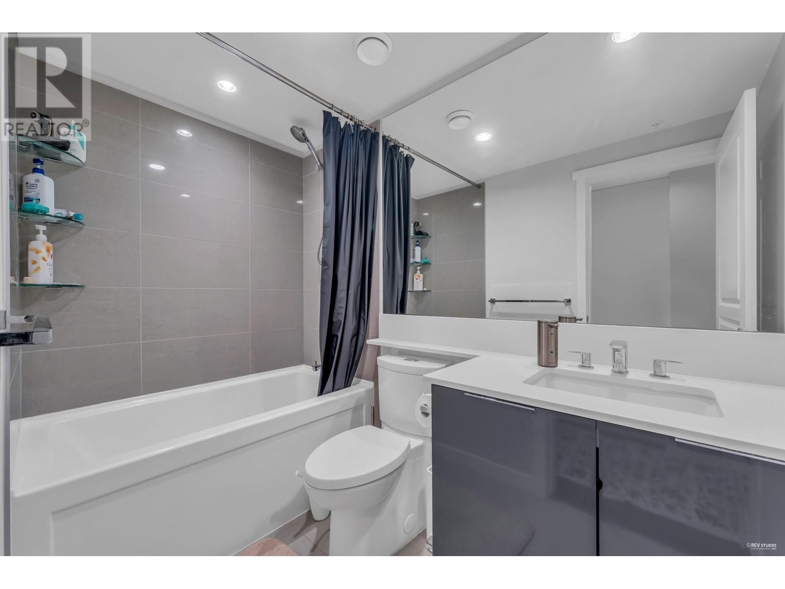 504 3096 Windsor Gate, Coquitlam, British Columbia  V3B 0P4 - Photo 21 - R2954528