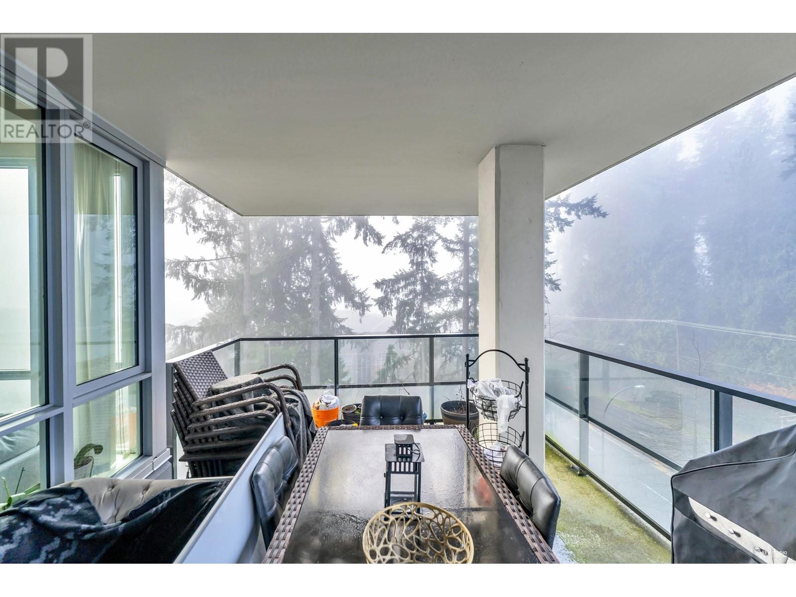 504 3096 Windsor Gate, Coquitlam, British Columbia  V3B 0P4 - Photo 17 - R2954528