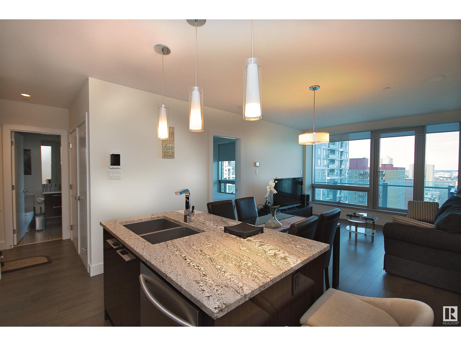 #1305 11969 Jasper Av Nw Nw, Edmonton, Alberta  T5K 0P1 - Photo 9 - E4417501