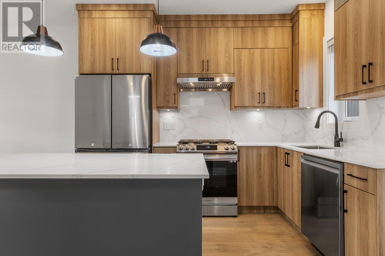 1373 E 24th Avenue, Vancouver, British Columbia  V5V 2B6 - Photo 1 - R2954659