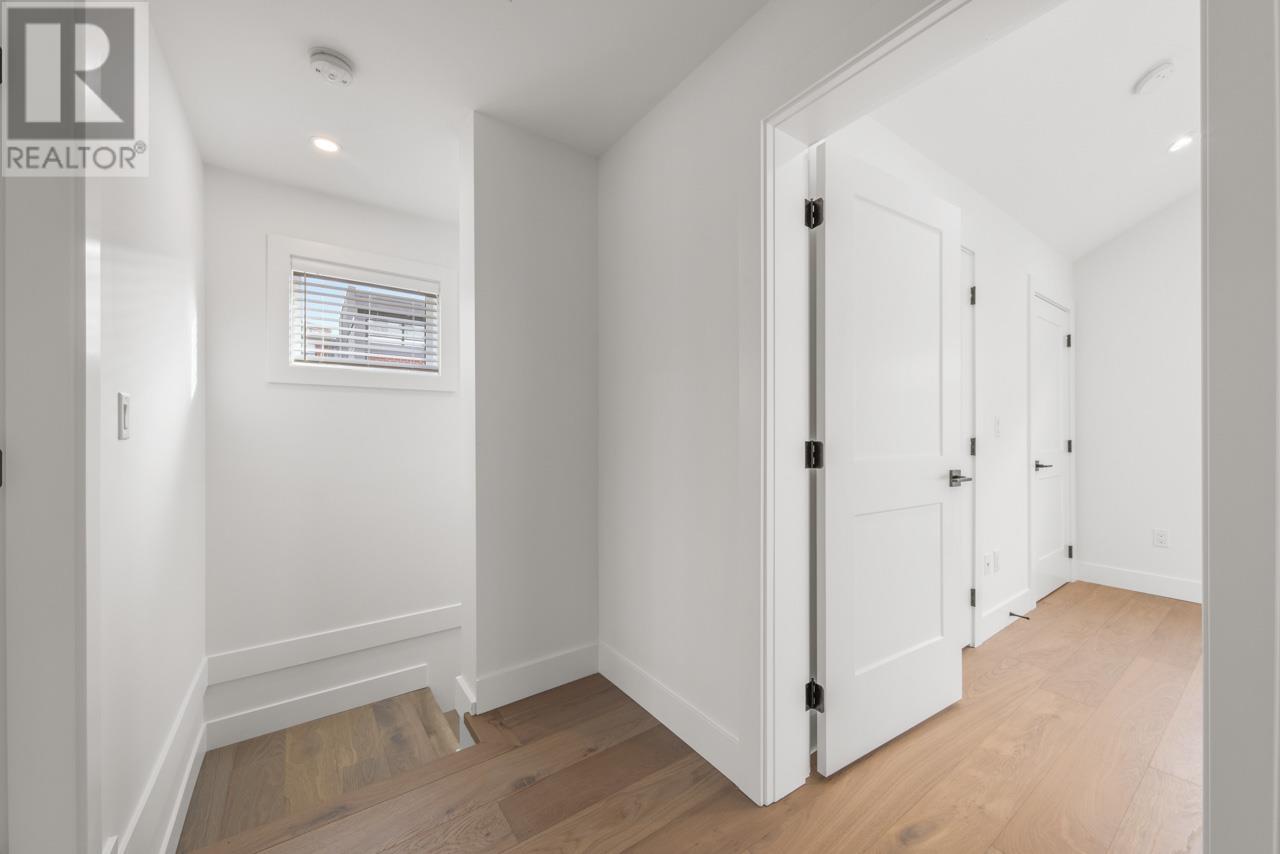 1373 E 24th Avenue, Vancouver, British Columbia  V5V 2B6 - Photo 16 - R2954659