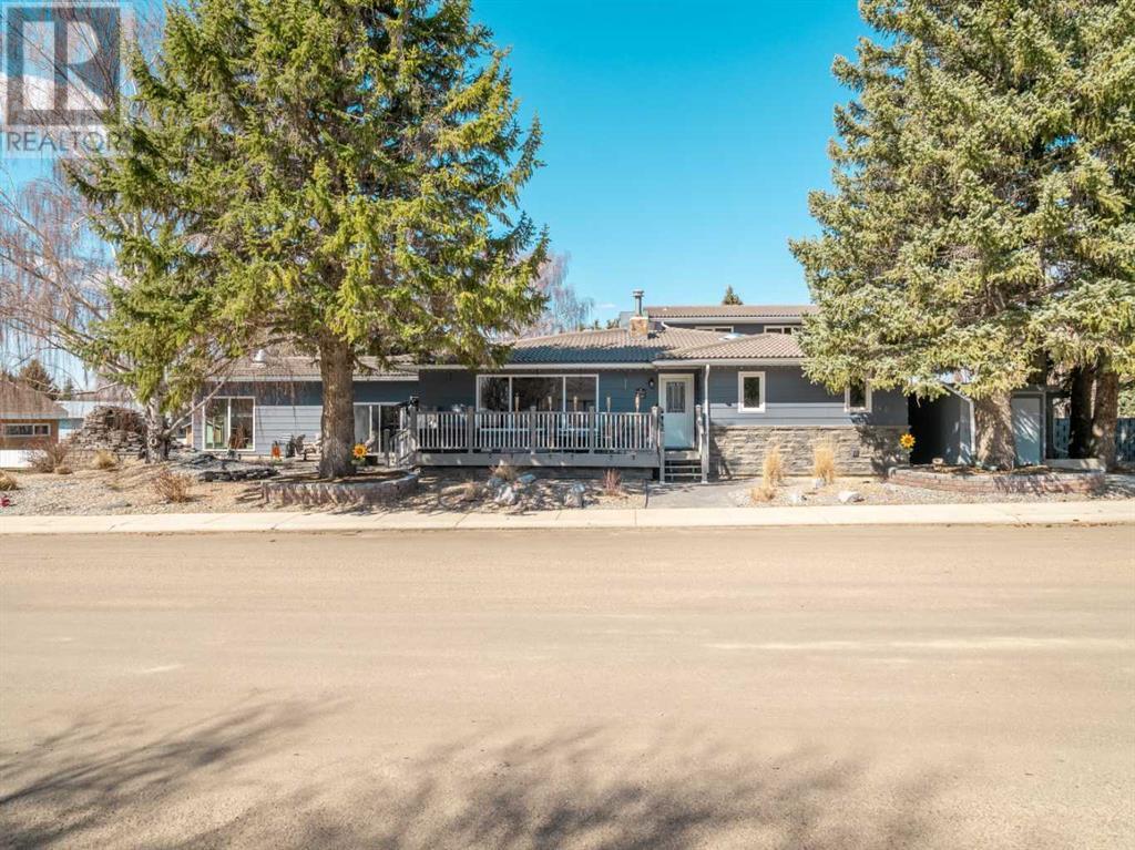 440 2 Avenue Ne, Milk River, Alberta  T0K 1M0 - Photo 1 - A2185338