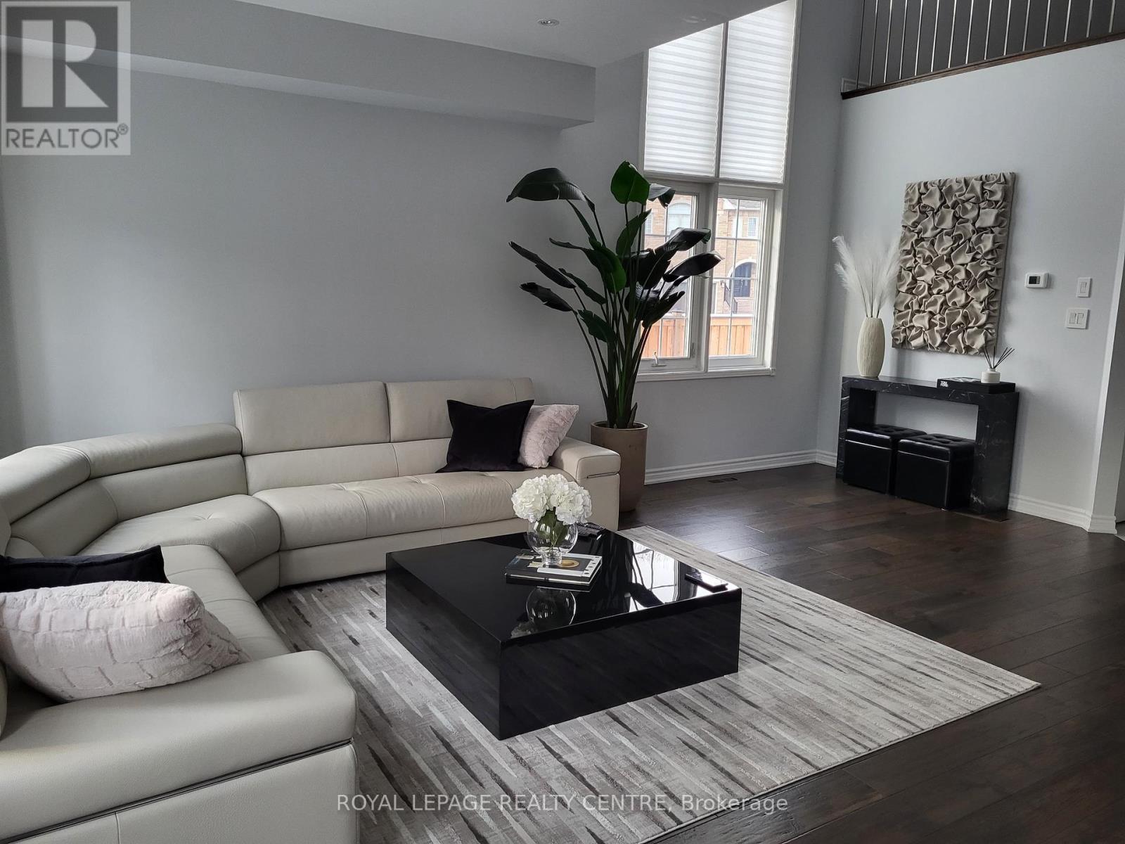 256 Anthony Avenue, Mississauga, Ontario  L4Z 3V4 - Photo 6 - W11916260