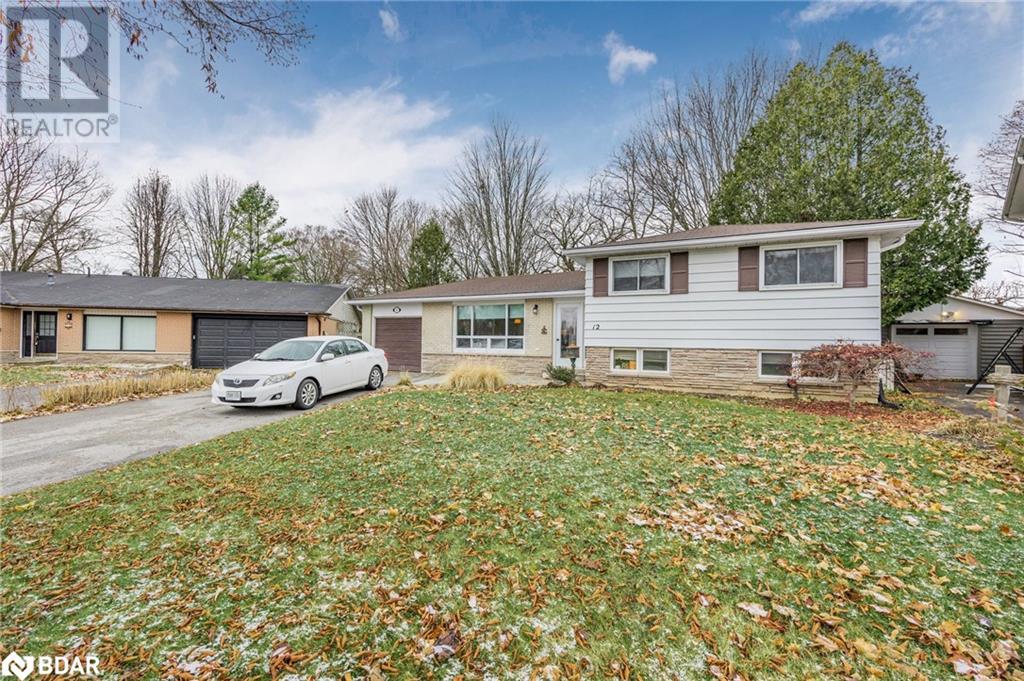 12 Curtiss Court, Barrie, Ontario  L4M 2M7 - Photo 3 - 40689076