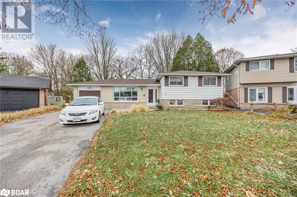 12 Curtiss Court, Barrie, Ontario  L4M 2M7 - Photo 6 - 40689076