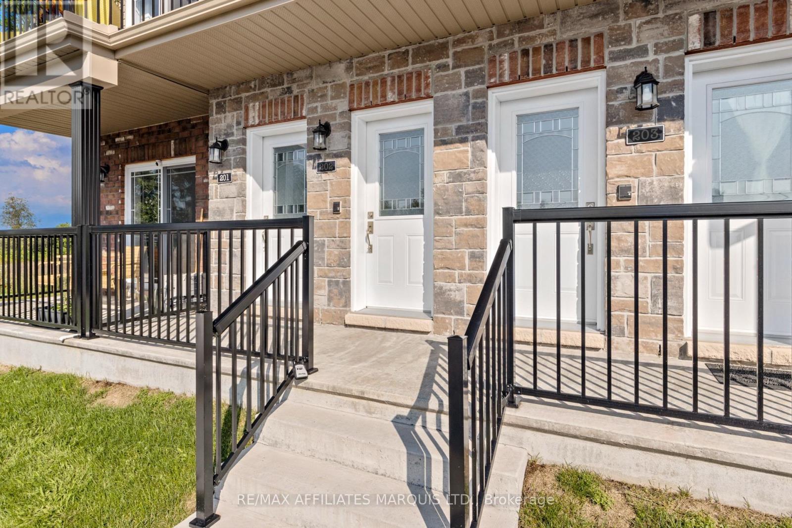 205 - 229 Water Street E, Cornwall, Ontario  K6H 1A2 - Photo 3 - X11904932