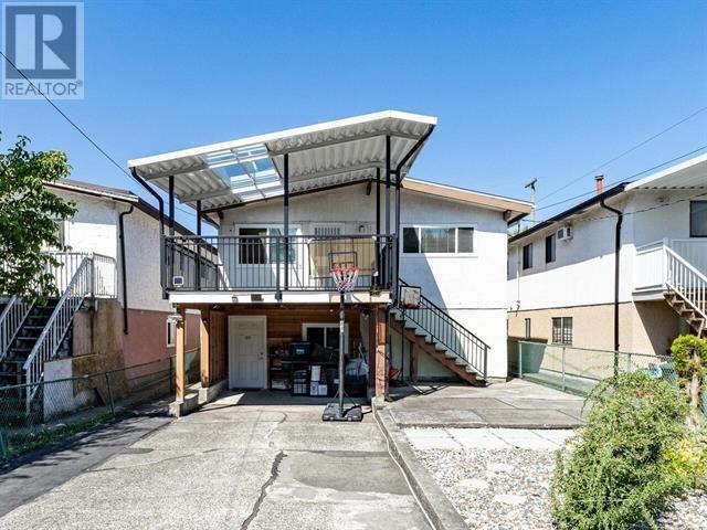 Listing Picture 3 of 20 : 5938 BERKELEY STREET, Vancouver / 溫哥華 - 魯藝地產 Yvonne Lu Group - MLS Medallion Club Member