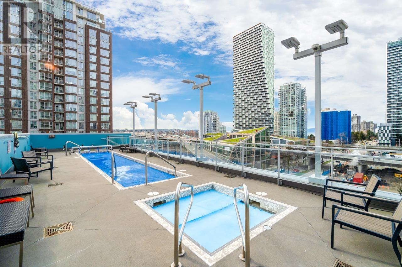 Listing Picture 24 of 27 : 3903 1372 SEYMOUR STREET, Vancouver / 溫哥華 - 魯藝地產 Yvonne Lu Group - MLS Medallion Club Member