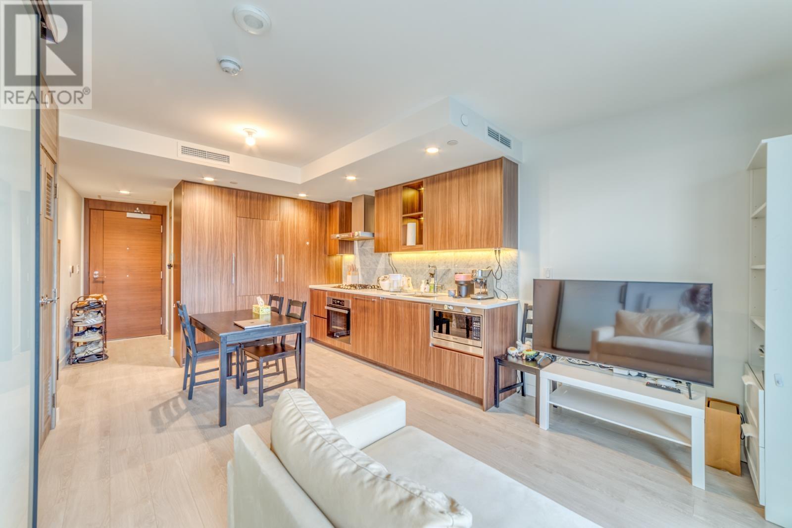 1105 1768 Cook Street, Vancouver, British Columbia  V5Y 0N3 - Photo 6 - R2954444