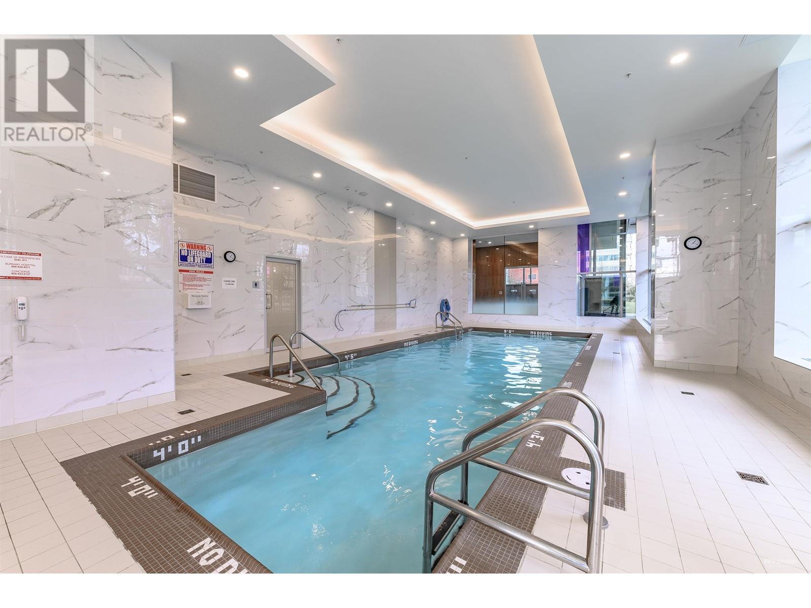 Listing Picture 12 of 15 : 1501 6538 NELSON AVENUE, Burnaby / 本拿比 - 魯藝地產 Yvonne Lu Group - MLS Medallion Club Member