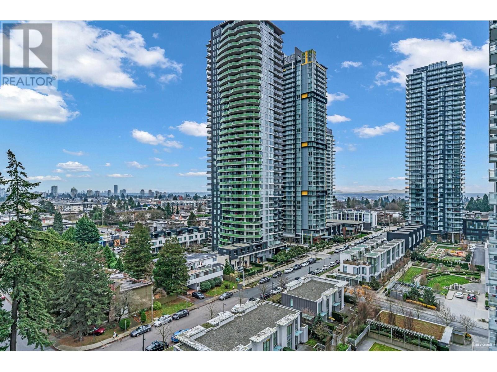 Listing Picture 2 of 15 : 1501 6538 NELSON AVENUE, Burnaby / 本拿比 - 魯藝地產 Yvonne Lu Group - MLS Medallion Club Member