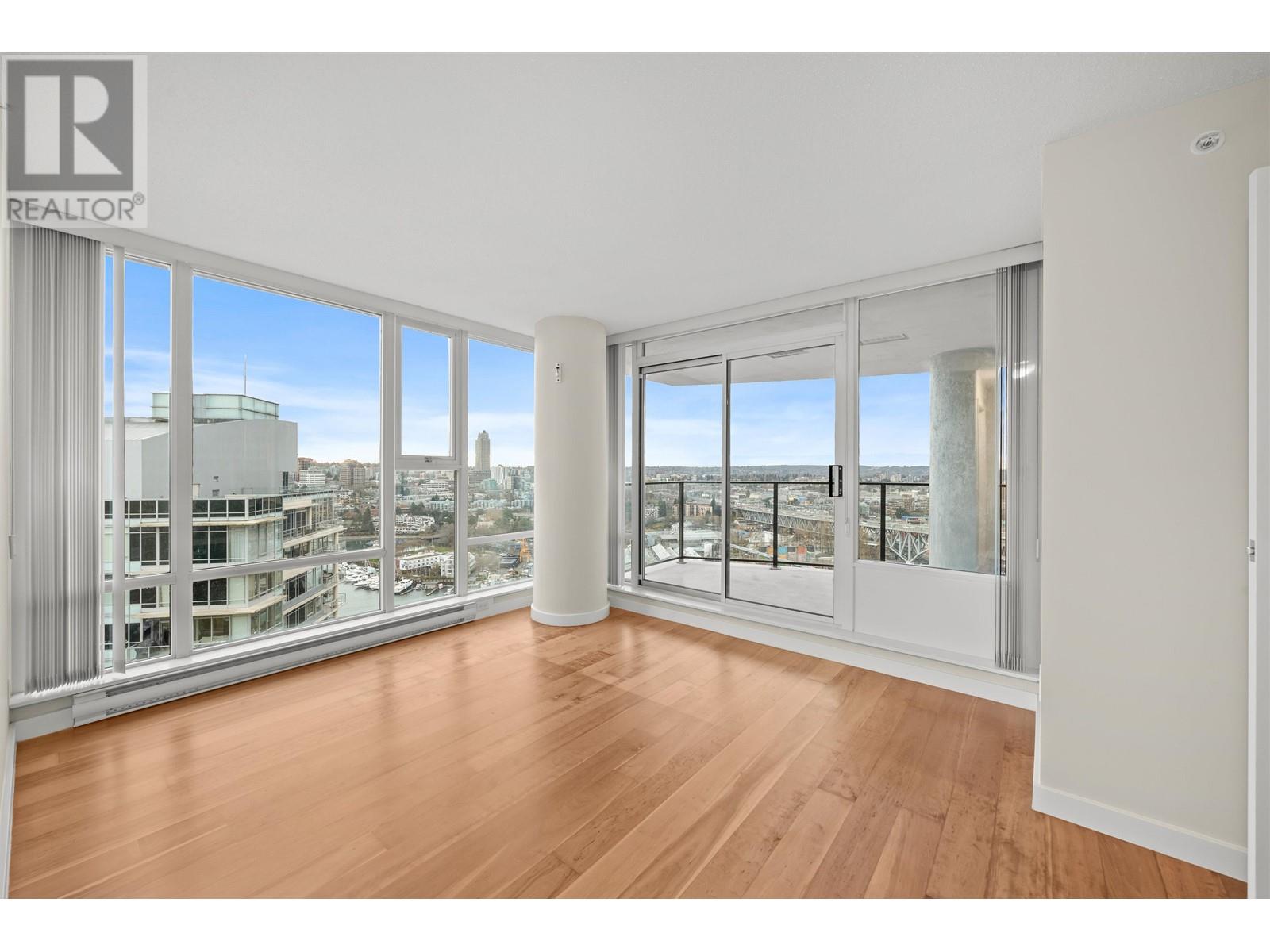 Listing Picture 10 of 35 : 3103 455 BEACH CRESCENT, Vancouver / 溫哥華 - 魯藝地產 Yvonne Lu Group - MLS Medallion Club Member