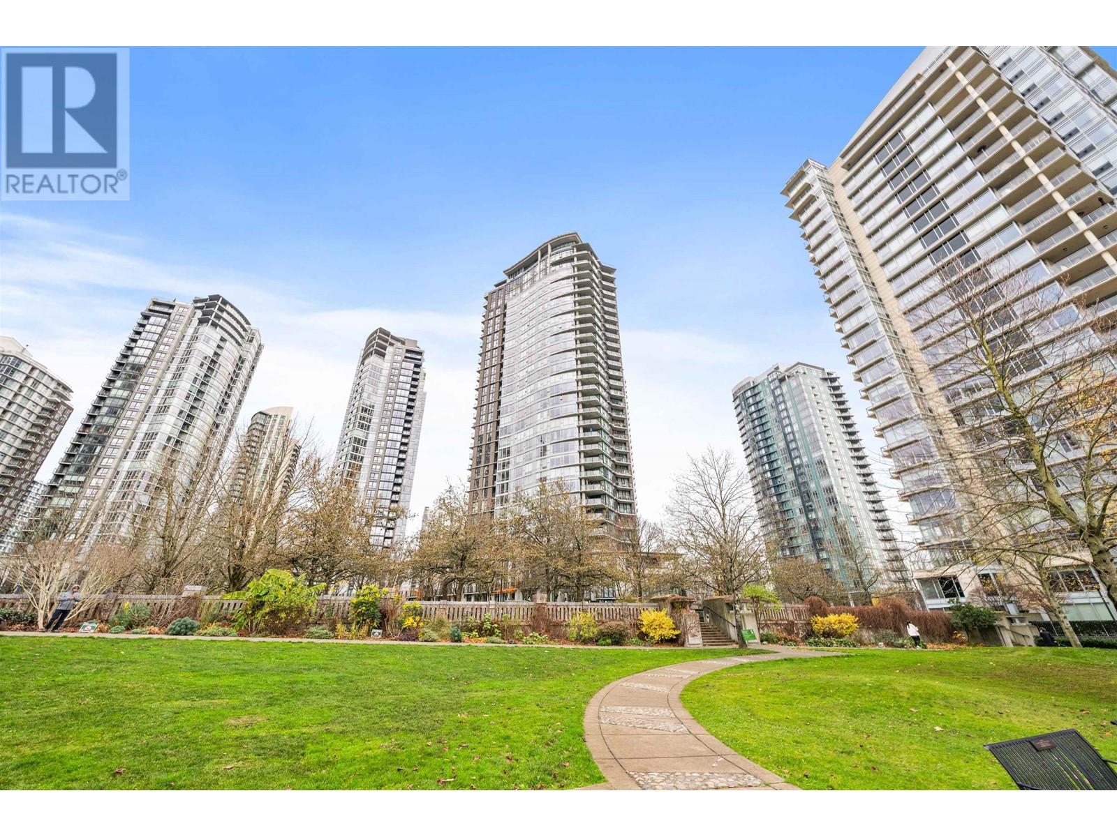 Listing Picture 33 of 35 : 3103 455 BEACH CRESCENT, Vancouver / 溫哥華 - 魯藝地產 Yvonne Lu Group - MLS Medallion Club Member