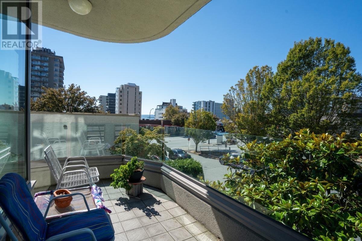 201 570 18th Street, West Vancouver, British Columbia  V7V 3V7 - Photo 20 - R2954725