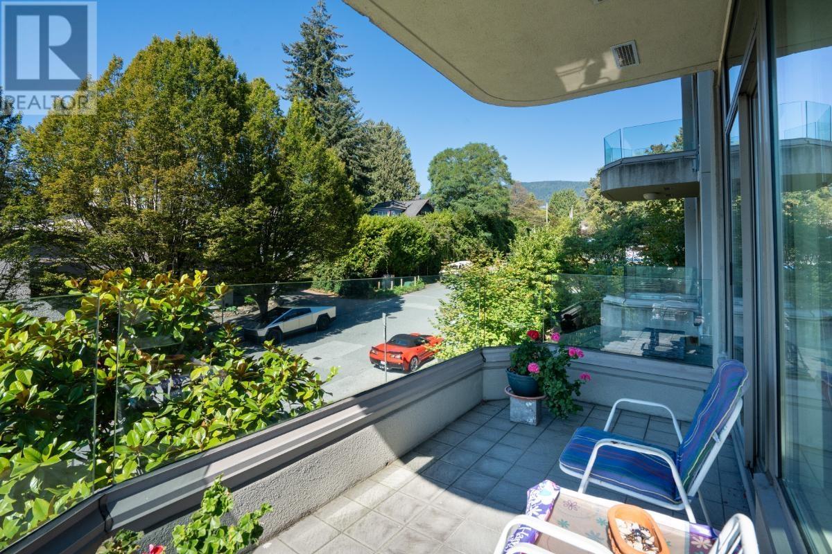 201 570 18th Street, West Vancouver, British Columbia  V7V 3V7 - Photo 21 - R2954725