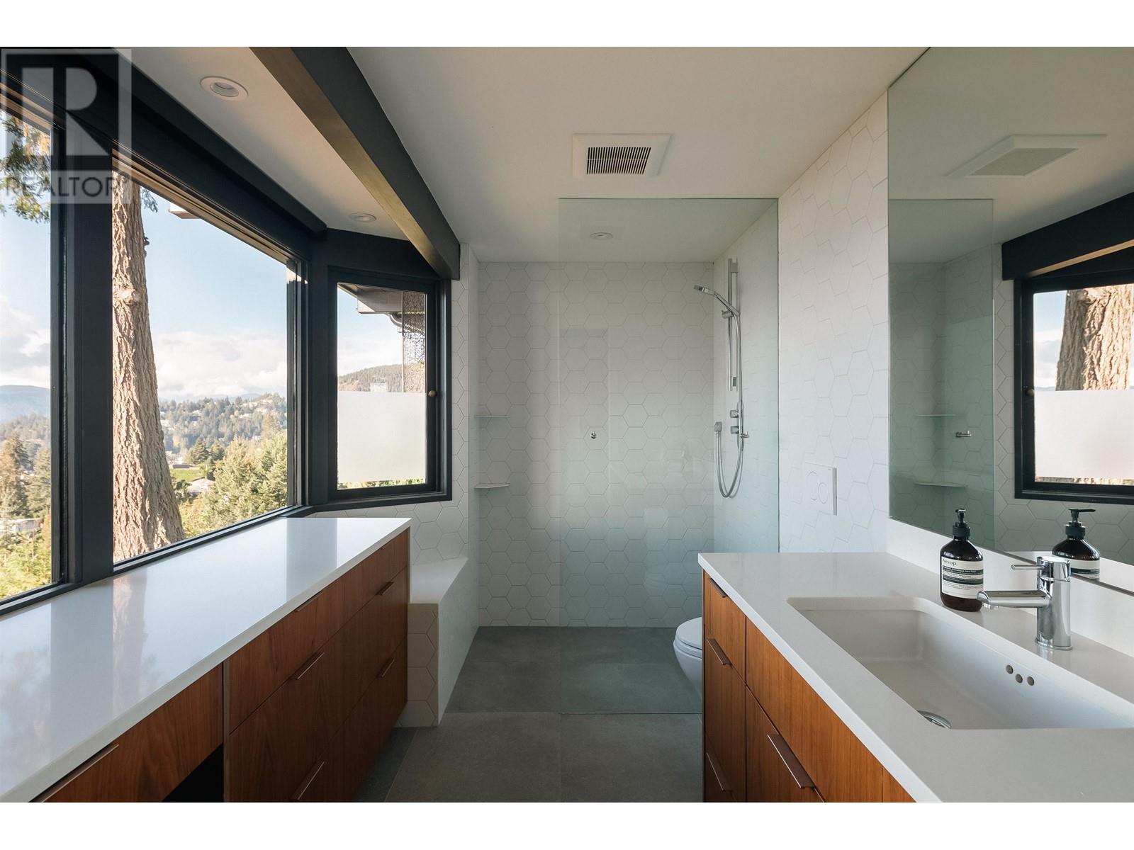 5260 Keith Road, West Vancouver, British Columbia  V7W 2N1 - Photo 25 - R2954703