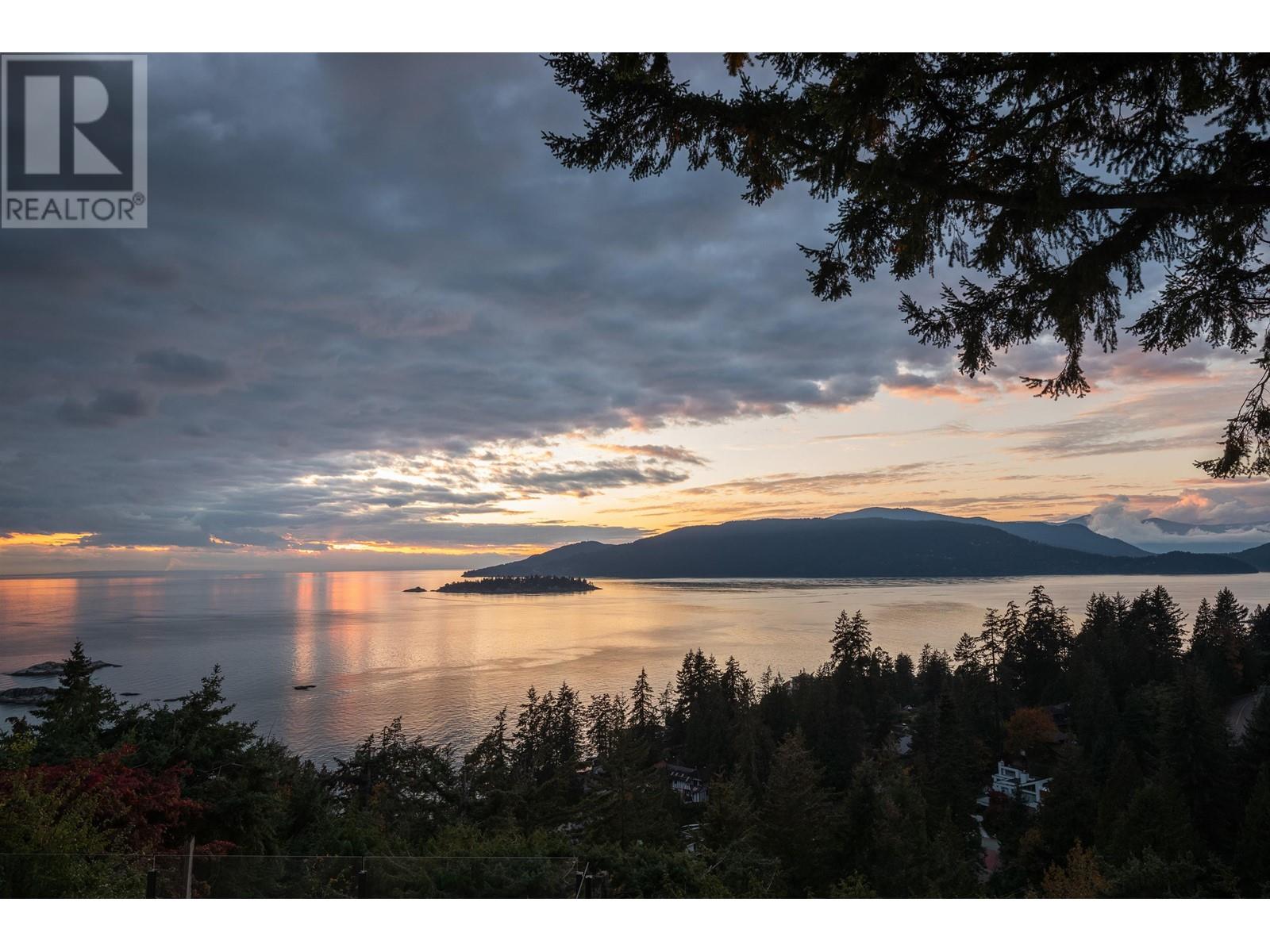 5260 Keith Road, West Vancouver, British Columbia  V7W 2N1 - Photo 40 - R2954703