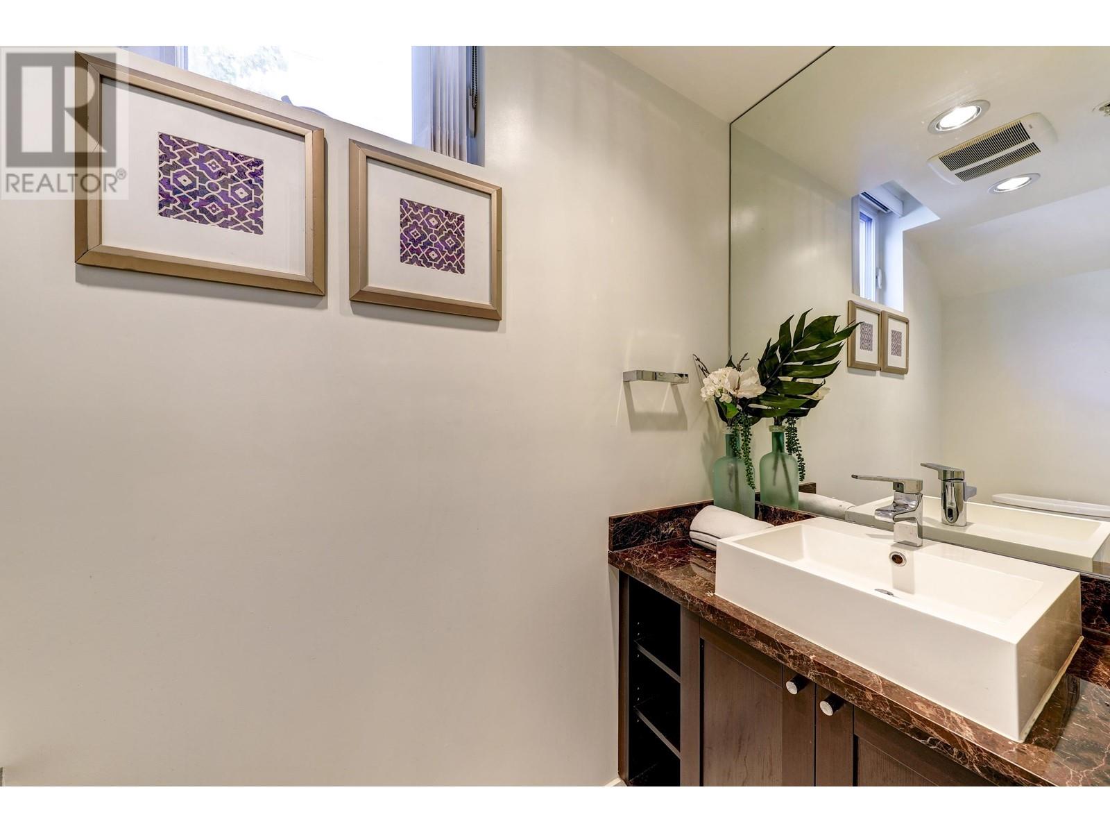 Listing Picture 18 of 34 : 4858 ELDORADO MEWS, Vancouver / 溫哥華 - 魯藝地產 Yvonne Lu Group - MLS Medallion Club Member