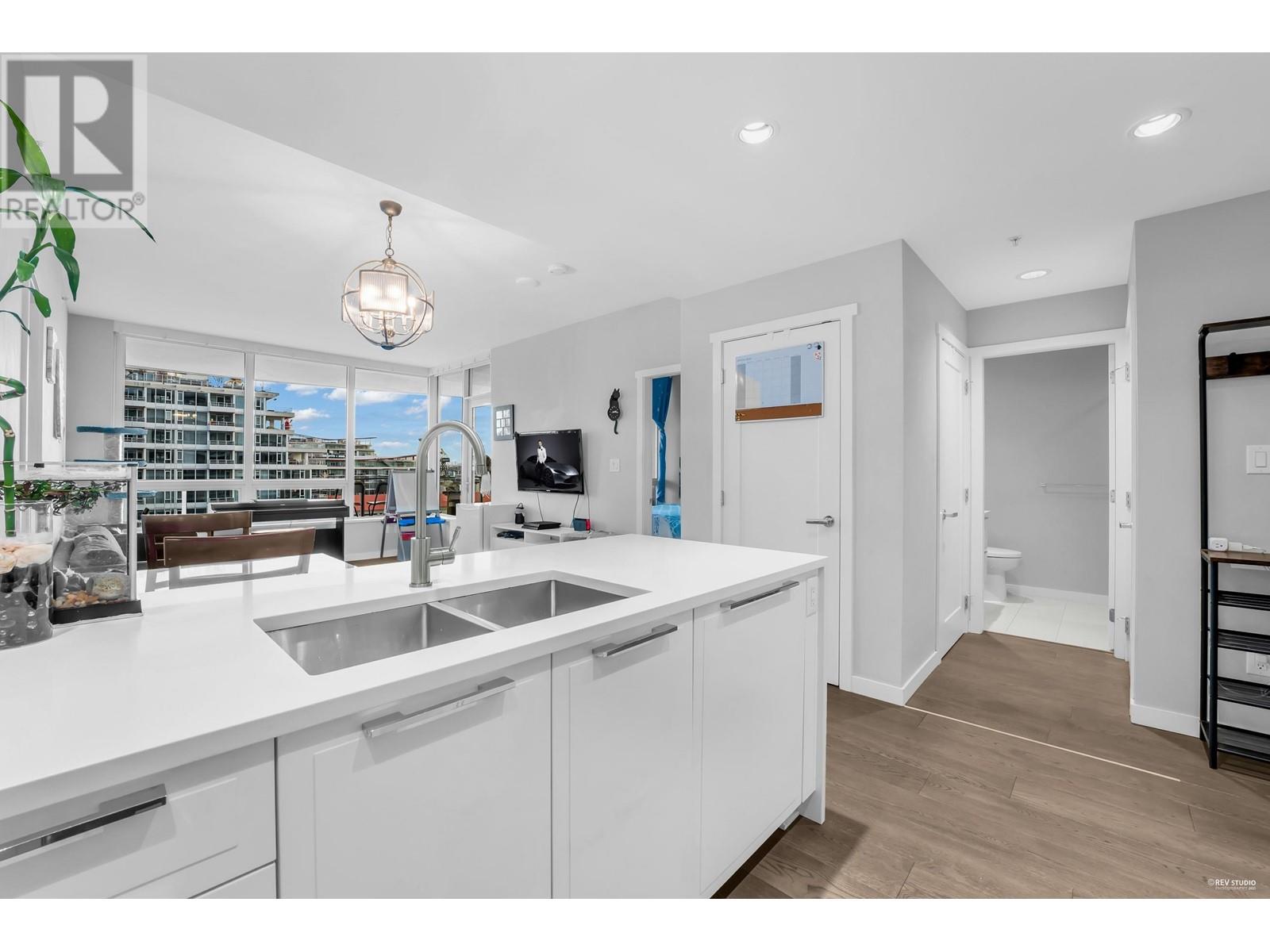 808 118 Carrie Cates Court, North Vancouver, British Columbia V7L 0B2 - Photo 11 - R2952370