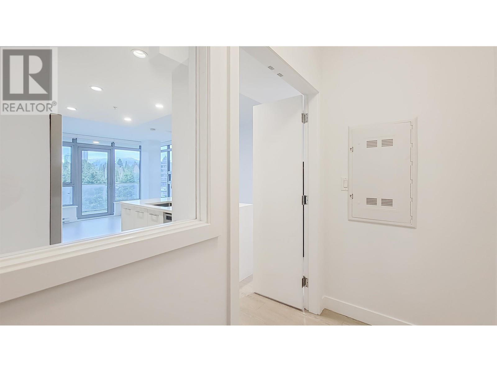 1005 518 Whiting Way, Coquitlam, British Columbia  V3J 0H7 - Photo 13 - R2952735