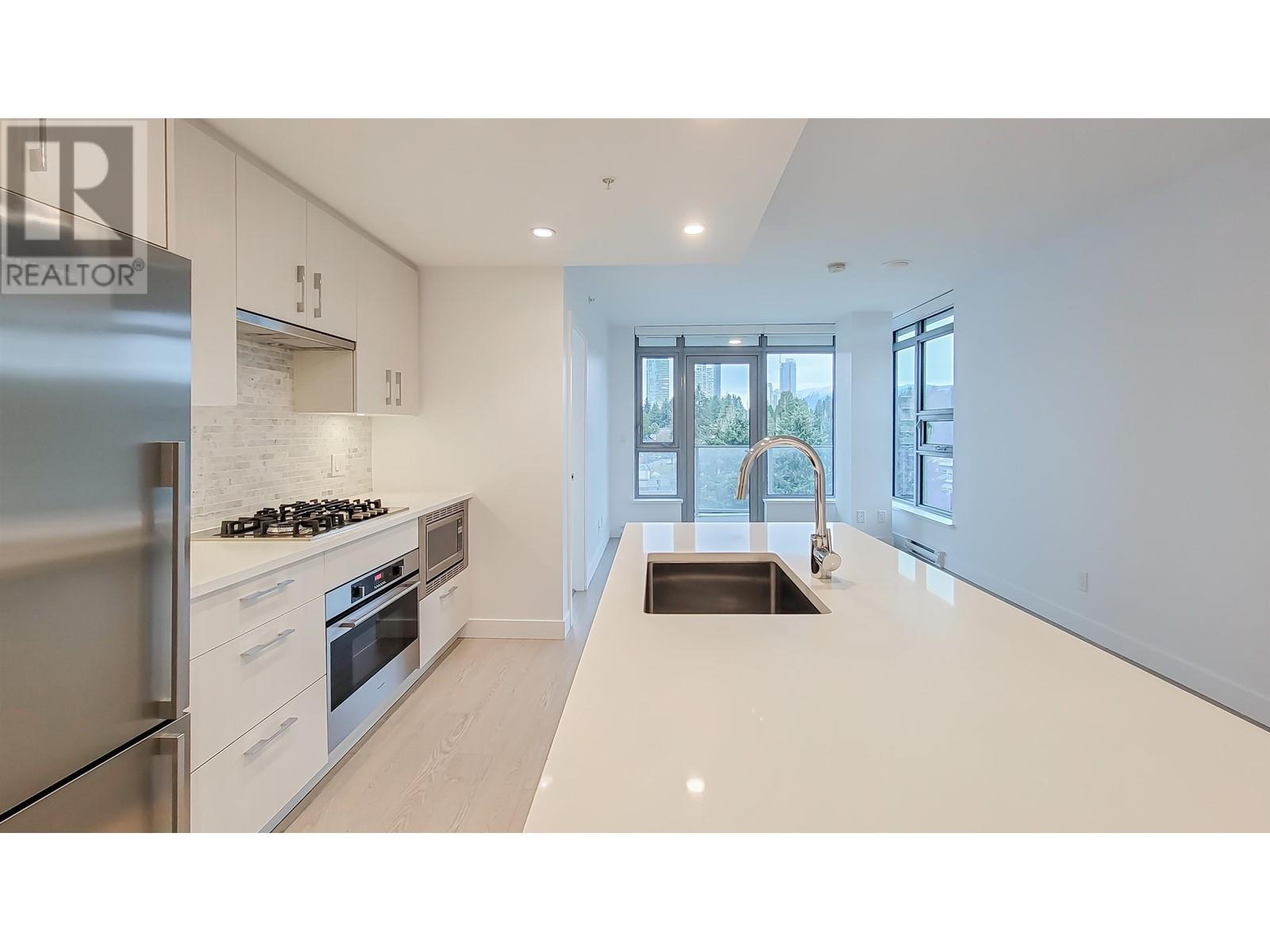 1005 518 Whiting Way, Coquitlam, British Columbia  V3J 0H7 - Photo 6 - R2952735