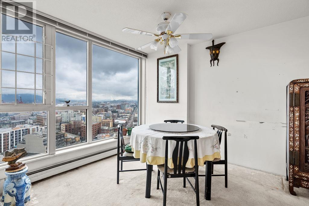 Property at 2302 183 KEEFER PLACE image 4