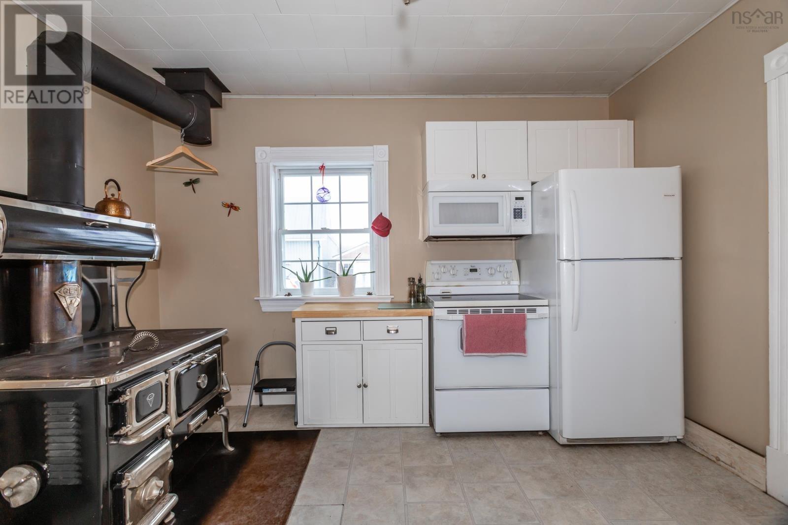 710 Main Street, Lawrencetown, Nova Scotia  B0S 1M0 - Photo 19 - 202500553