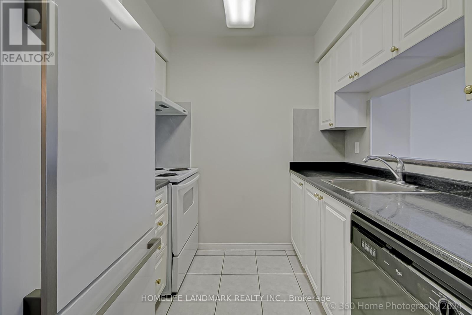 2106 - 3 Pemberton Avenue, Toronto, Ontario  M2M 4M1 - Photo 2 - C11916500