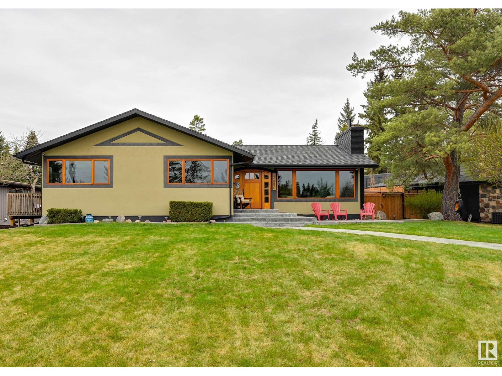 Property at 13850 RAVINE DR NW image 3