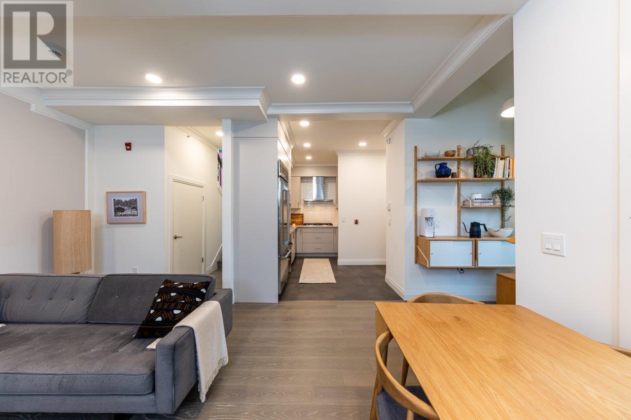 2706 W 2nd Avenue, Vancouver, British Columbia  V6K 1K3 - Photo 8 - R2953885