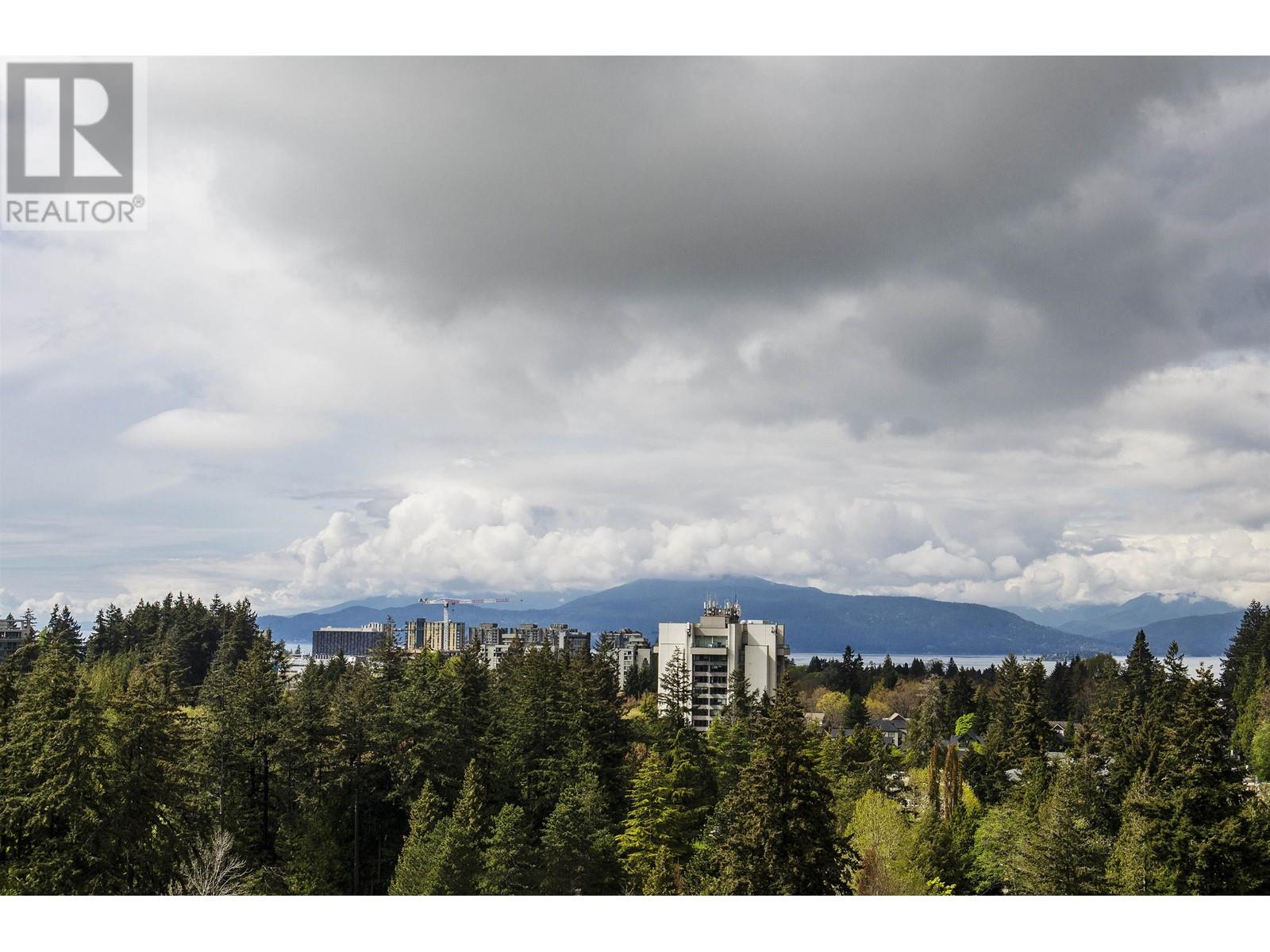 Listing Picture 4 of 26 : 1703 5639 HAMPTON PLACE, Vancouver / 溫哥華 - 魯藝地產 Yvonne Lu Group - MLS Medallion Club Member